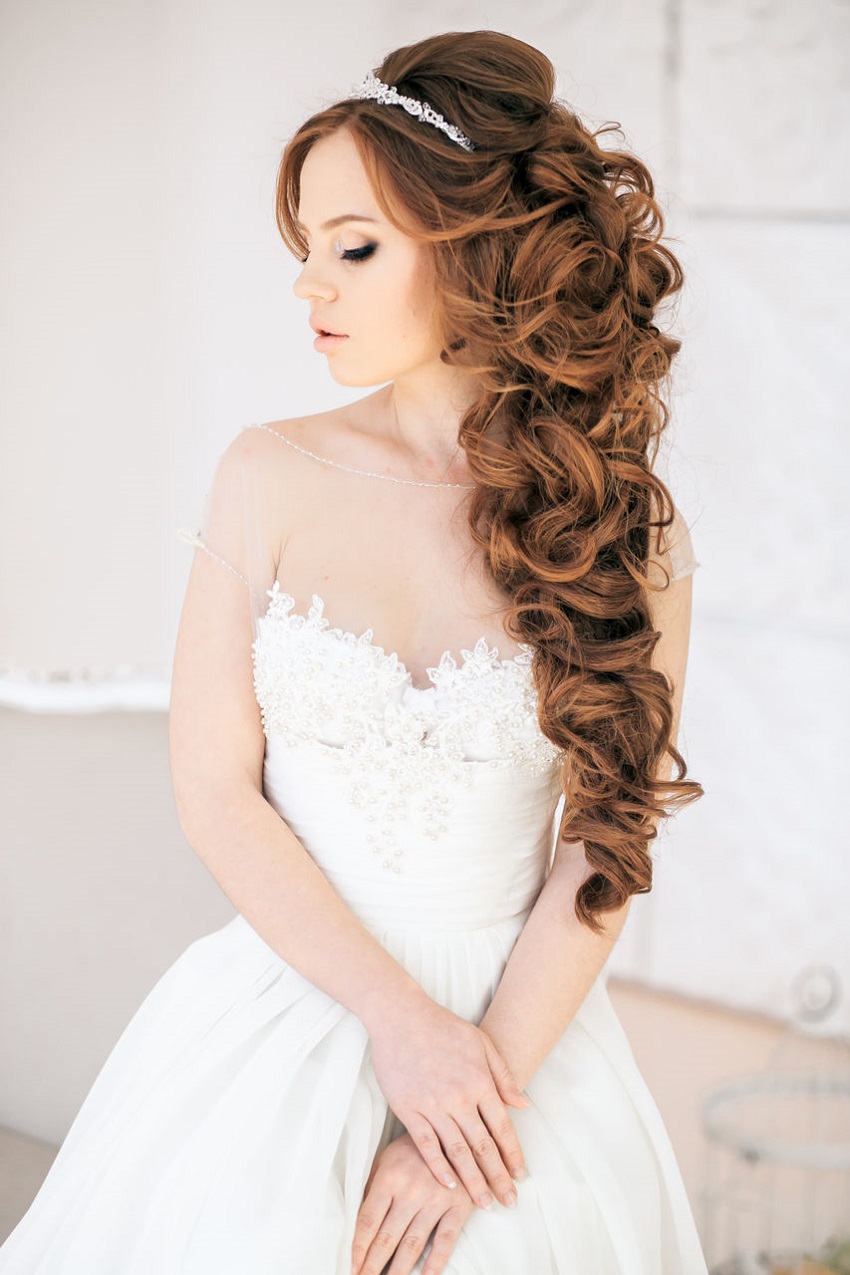  Some side bridal hairstyles to wear with style