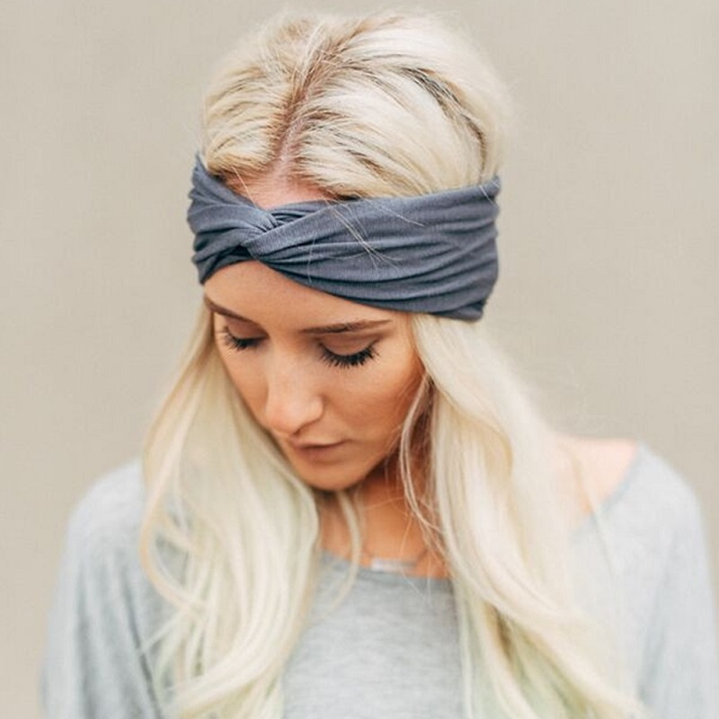 How to wear hair bands and turbans this summer!